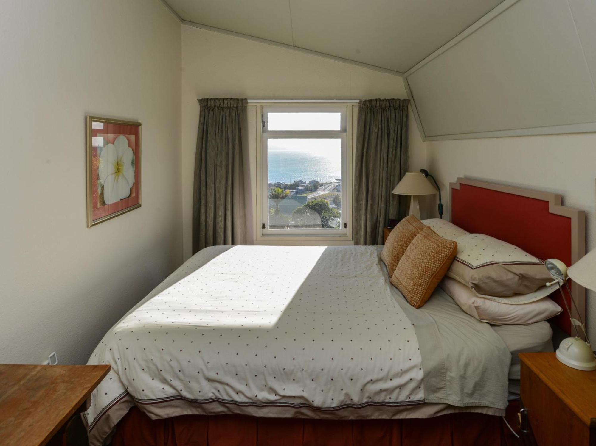 Jacaranda Lodge - Napier Hill Holiday Home 外观 照片