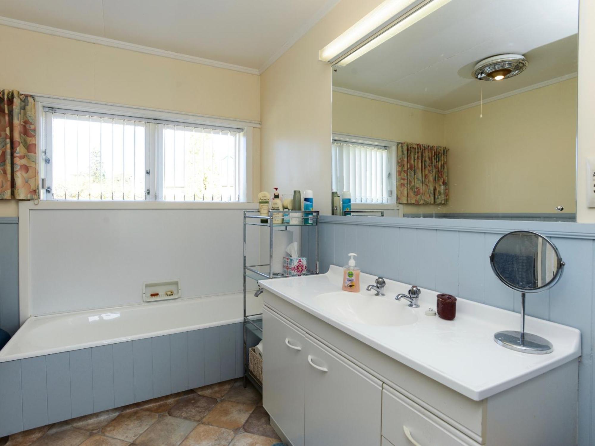 Jacaranda Lodge - Napier Hill Holiday Home 外观 照片